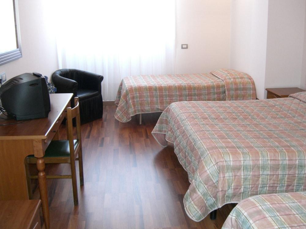 Hotel Golden Rimini Exteriér fotografie