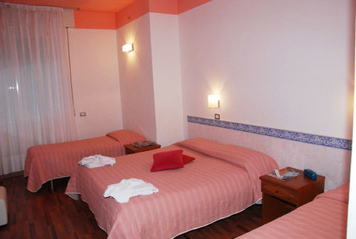 Hotel Golden Rimini Exteriér fotografie